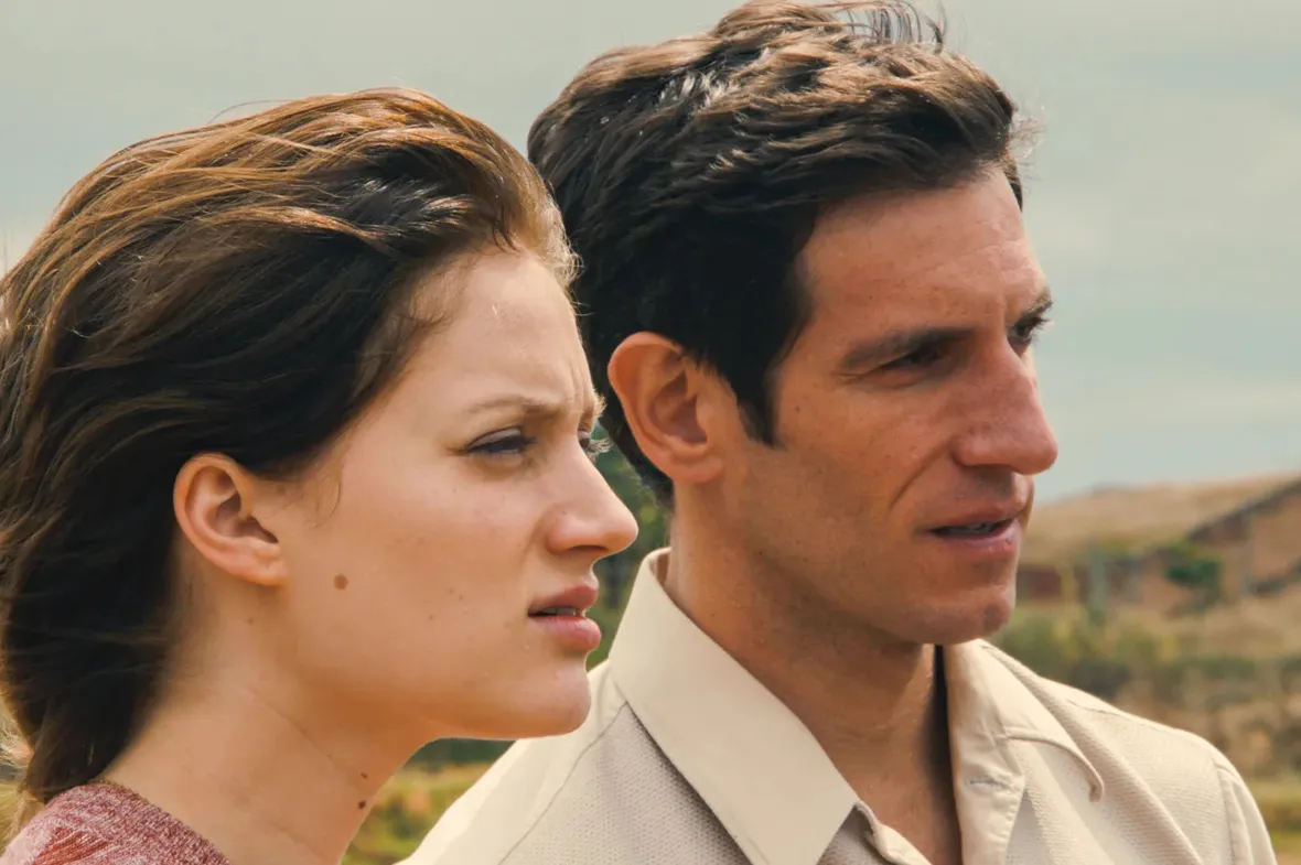 L'île rouge, 2023. Dir. Robin Campillo